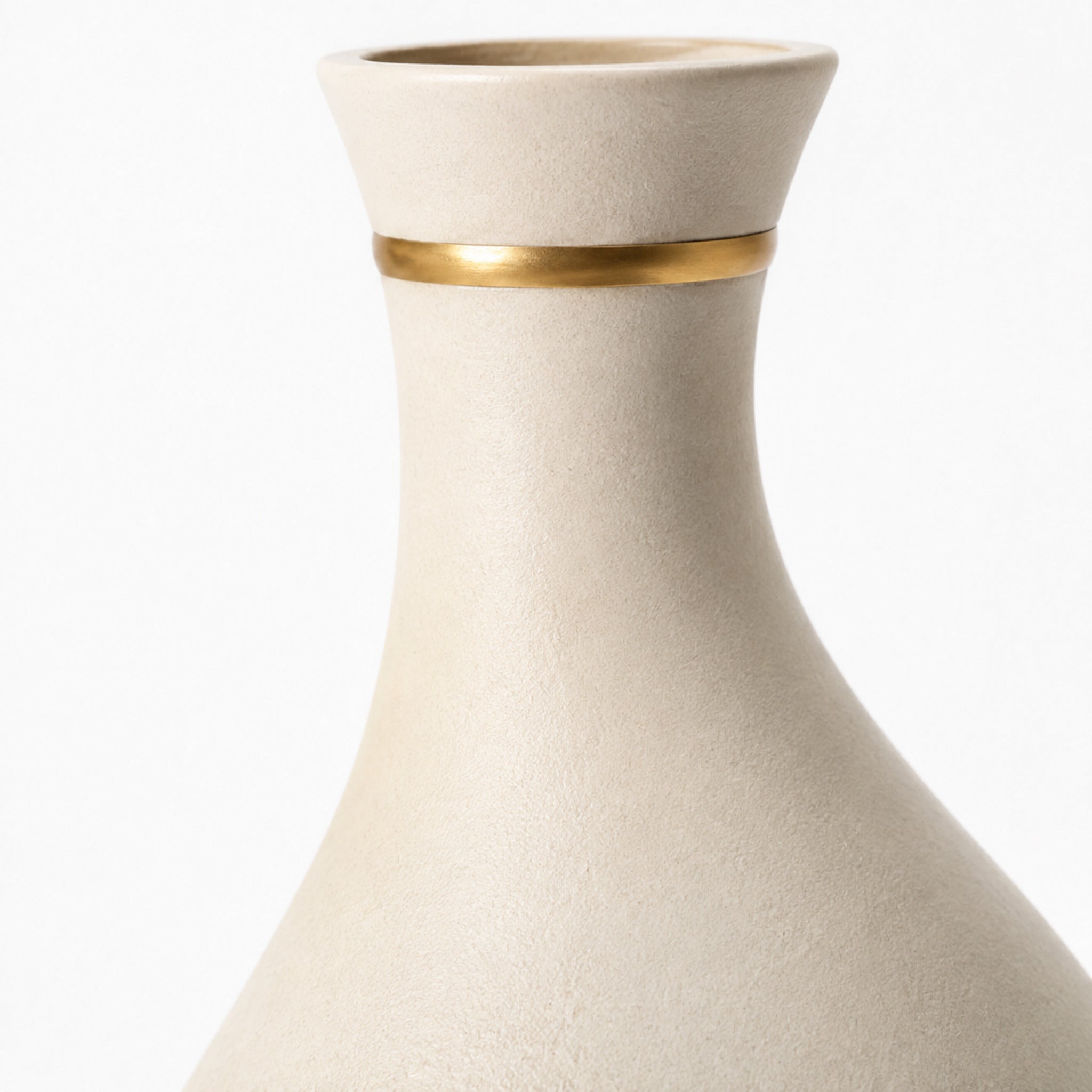 Vase Courbe Ivoire – Silhouette organique en céramique mate